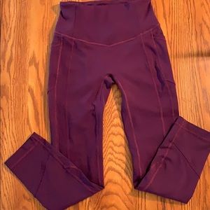 Lululemon WorkOut Leggings Size:4